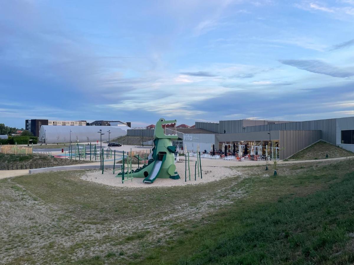 Hotel Acropolis " Op Het Sportiefste Park Van De Kust " Middelkerke Dış mekan fotoğraf
